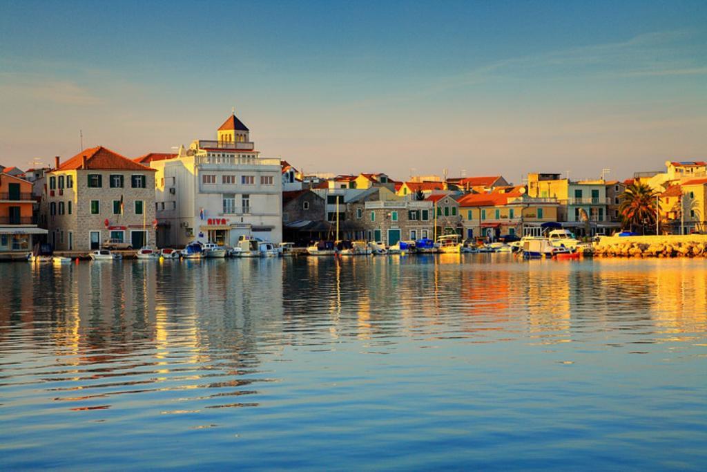 Apartment Center Marija Vodice Eksteriør billede