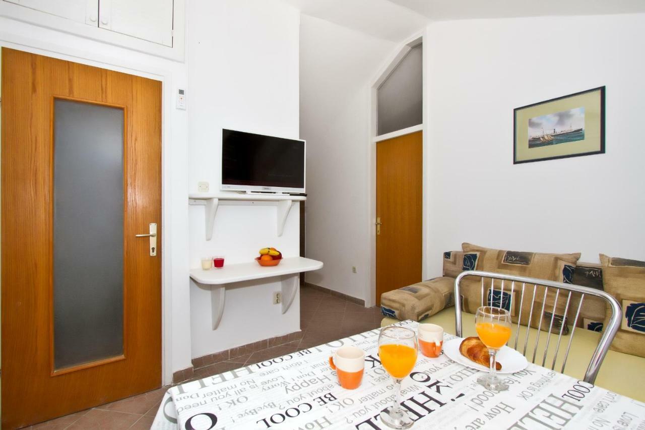 Apartment Center Marija Vodice Eksteriør billede