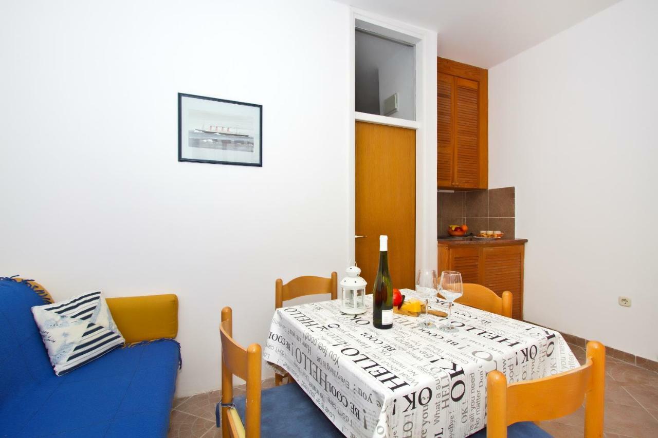 Apartment Center Marija Vodice Eksteriør billede