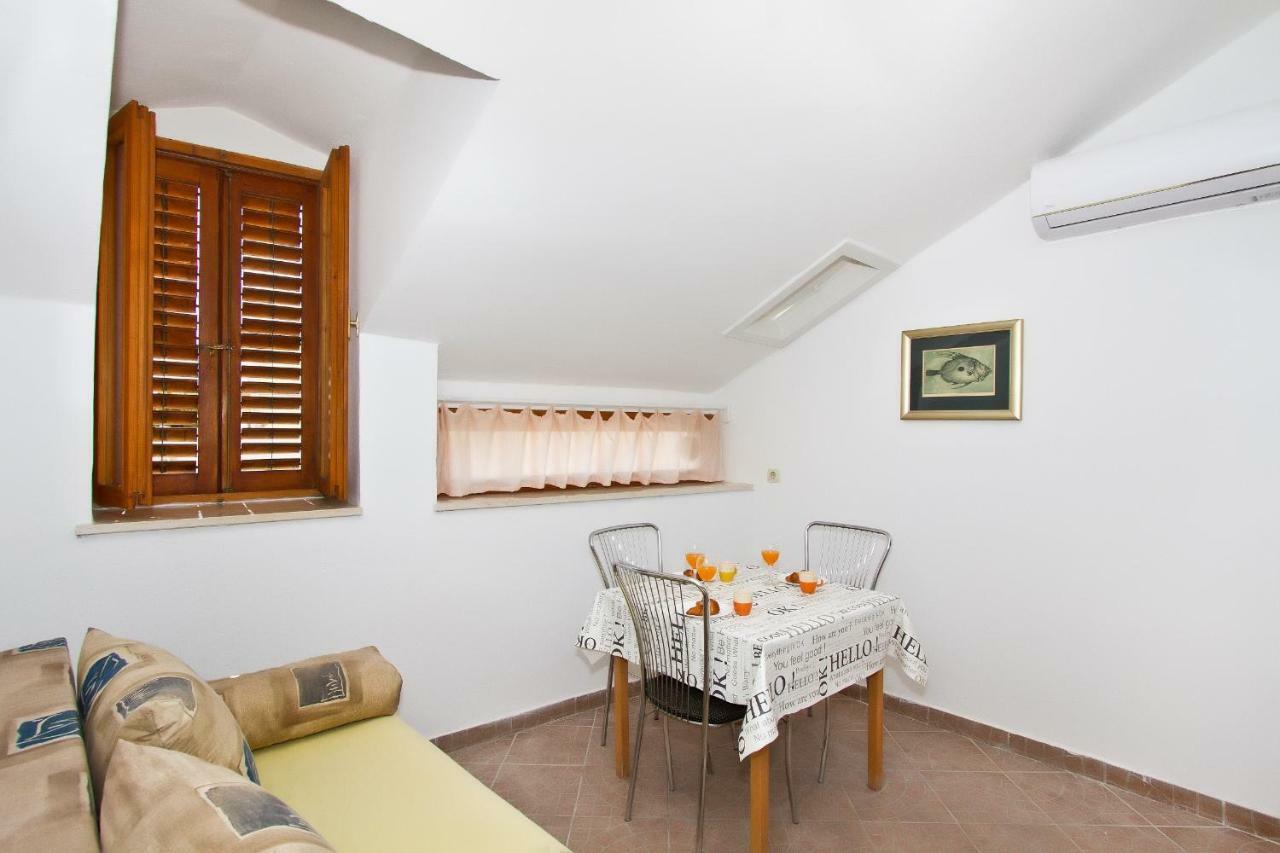 Apartment Center Marija Vodice Eksteriør billede