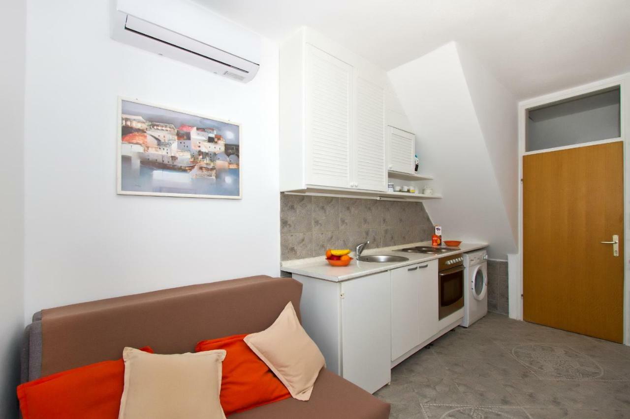 Apartment Center Marija Vodice Eksteriør billede